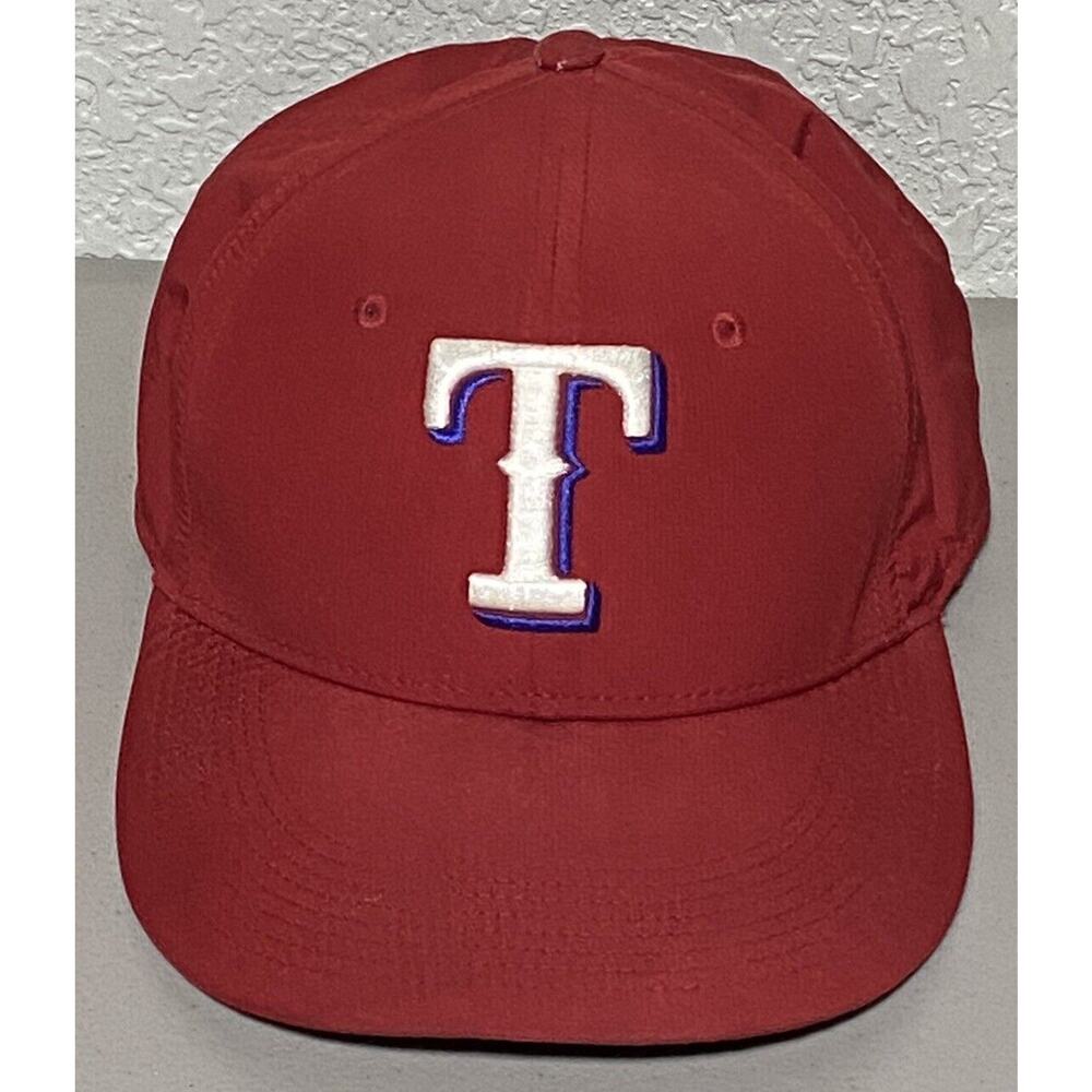 Nike Texas Rangers Hat Cap Strap Back Red Classic Dri Fit Official MLB Mens OS